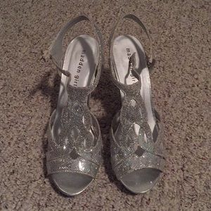 Madden Girl Silver heels